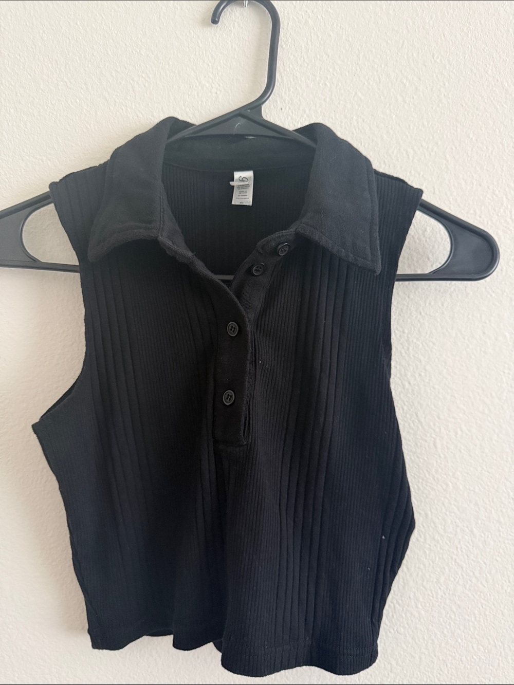 Rosio Black Ribbed Sleeveless Polo Tank